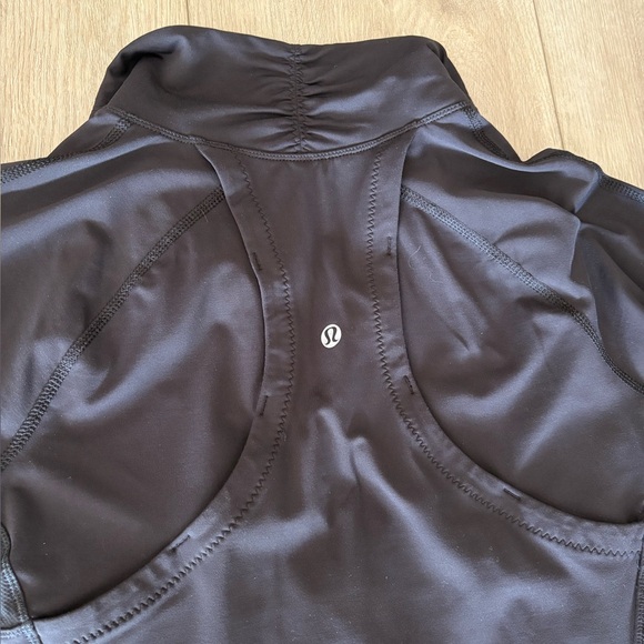 Lululemon Black Quarter-Zip Athletic Pullover - size 8 - Picture 7 of 7